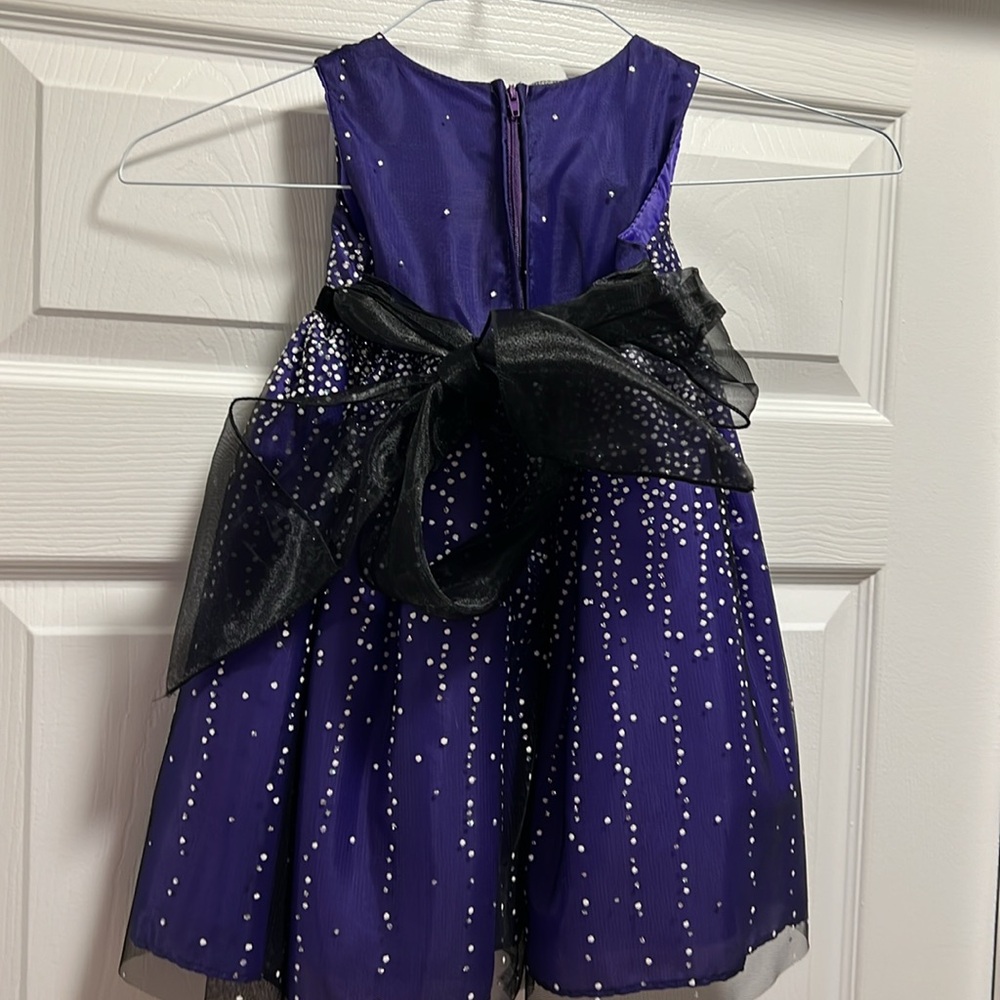 2T - Picture 2 of 2